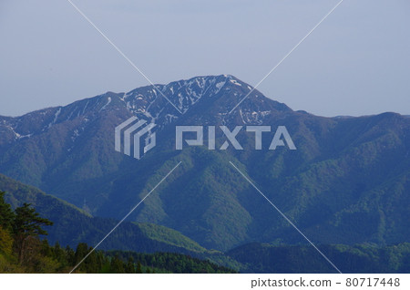 日本100座名山荒島山 80717448