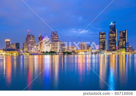 Detroit skyline in Michigan, USA at sunset 80718808