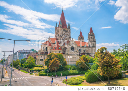 Church Heiliger Franz of Assisi at Mexikoplatz in Vienna Church Heiliger Franz of Assisi at Mexikoplatz in Vienna 80719348