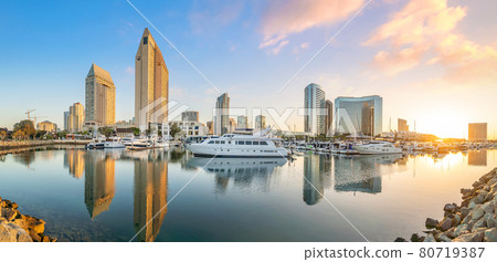 Downtown San Diego skyline in California, USA 80719387