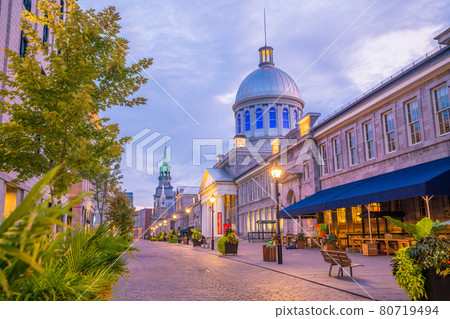 Old town Montreal at famous Cobbled streets at twilight Old town Montreal at famous Cobbled streets at twilight 80719494