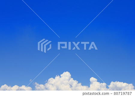 Midsummer Tidal Cloud Midsummer Tidal Cloud 80719787