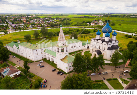 Aerial view of Suzdal Kremlin with Cathedral of Nativity 80721418