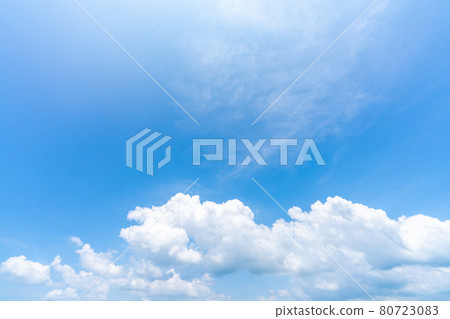 夏天的天空藍天白雲 夏天的天空藍天白雲 80723083