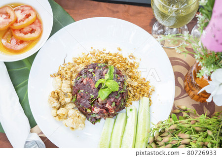 Thai food, spicy minced pork salad (Larb Moo) Thai food, spicy minced pork salad (Larb Moo) 80726933