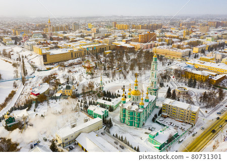 Aerial view of Spaso-Preobrazhensky Cathedral in Tambov in winter 80731301