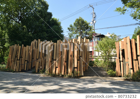 鍋島松濤公園廁所隈研吾設計 80733232