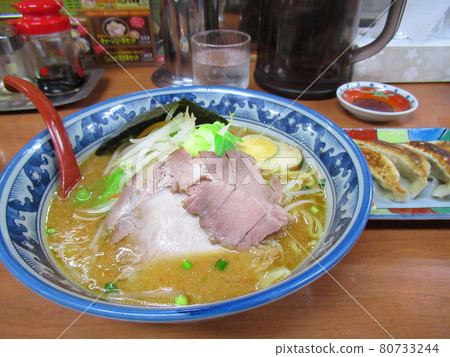 拉麵 80733244