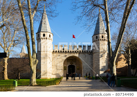 Medieval gate of Topkapi palace at winter 80734490