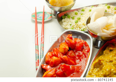 Chinese set, chicken curry, sweet and sour chicken served with egg fried rice, vegetable spring rolls, and prawn crackers Chinese set, chicken curry, sweet and sour chicken served with egg fried rice, vegetable spring rolls, and prawn crackers 80741145