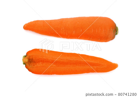 Fresh carrots  isolated on white background 80741280