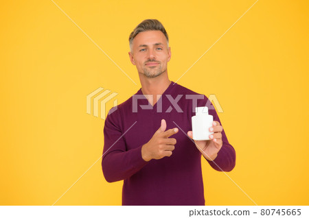 Helping to make better shopping decision. Handsome  80745665