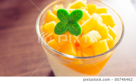 Handmade mango panna cotta 80746462