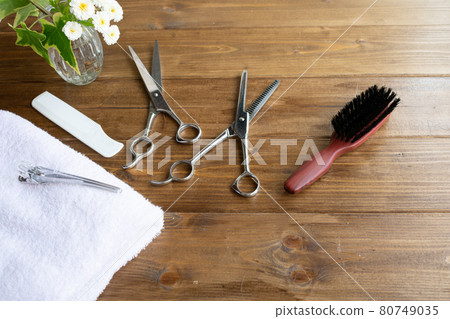 Cut image at home Cut image at home 80749035