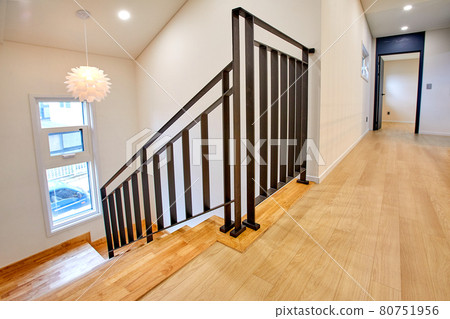 Two-story hallway with duplex structure 80751956