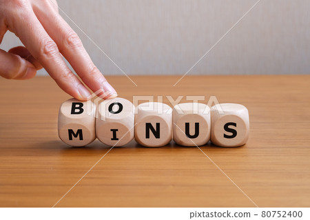 Bonus cut hand to change the dice 80752400