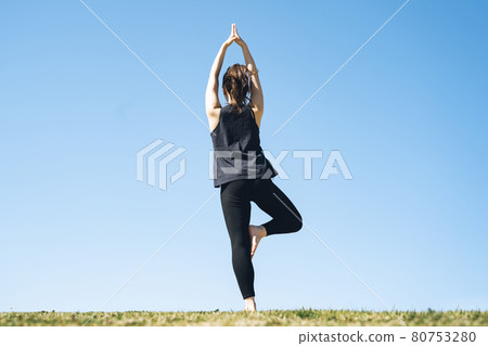 運動/運動/瑜伽(樹式) 運動/運動/瑜伽(樹式) 80753280