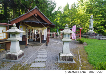 Otohimeko Yasukawara Kannon 80755565