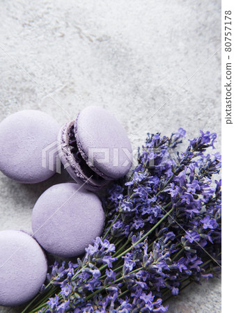French macarons with lavender flavor and fresh lavender flowers 80757178