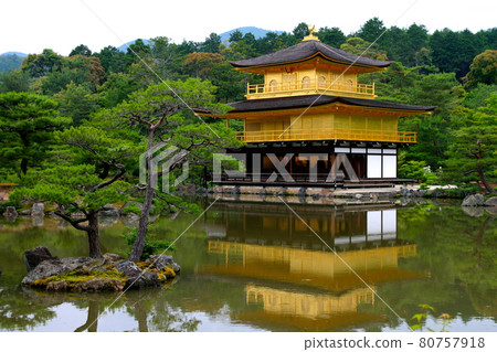 Kinkaku-ji Temple in Kyoto, Japan (Kyoto's historical monument, world heritage.) Kinkaku-ji Temple in Kyoto, Japan (Kyoto's historical monument, world heritage.) 80757918