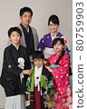 Shichigosan family photo in kimono 80759903