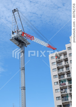 Tower crane 80762358