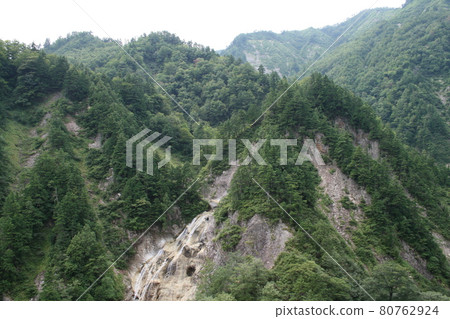 Ubagataki Falls Ubagataki Falls 80762924