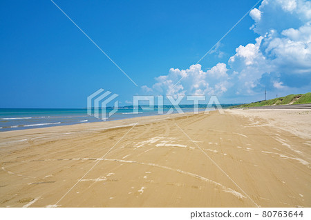 [Chirihama Nagisa Driveway] Shinbomachi, Hakui City, Ishikawa Prefecture 80763644