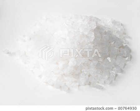 handful of coarse sea salt closeup on white handful of coarse sea salt closeup on white 80764930