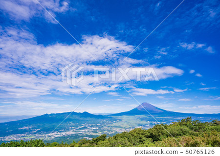 (靜岡)從箱根天際線看到的富士山 (靜岡)從箱根天際線看到的富士山 80765126