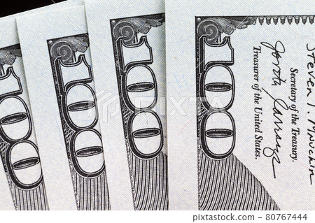 cash bills of American dollars 80767444