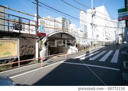 JR Yamanote Line Yoyogi Station East Exit 80772138