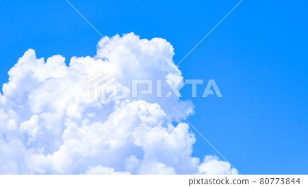 夏日的天空 80773844