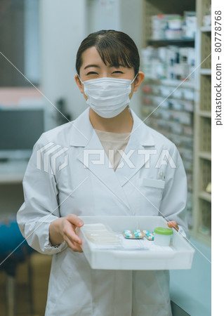 配藥藥房藥劑師配藥業務 80778768