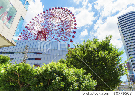 大阪市景,梅田,靠近 HEP 5,2021 年 8 月 大阪市景,梅田,靠近 HEP 5,2021 年 8 月 80779508