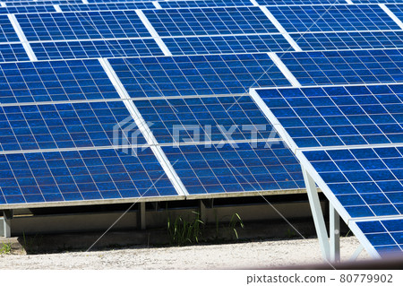 光伏太陽能電池板 80779902