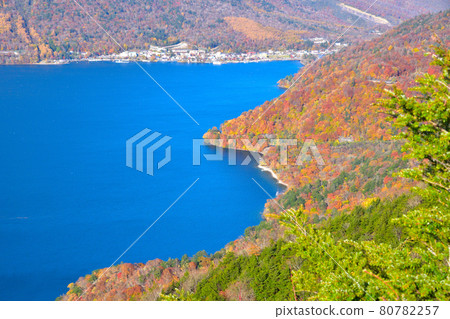 Autumn Lake Chuzenji Lakeside Autumn Lake Chuzenji Lakeside 80782257