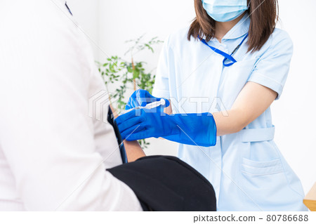 接種疫苗的男性 80786688