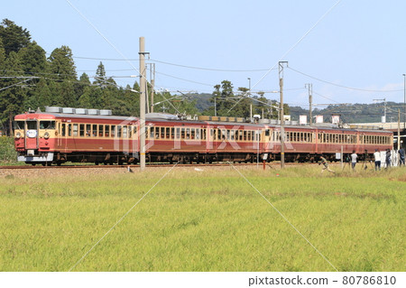 475系列特快列車 80786810