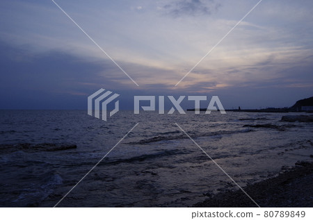 Evening view and the sea in Minamichita Town 80789849