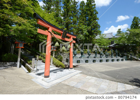 奈良縣奈良市龍泉寺鳥居八佛聖地 奈良縣奈良市龍泉寺鳥居八佛聖地 80794174