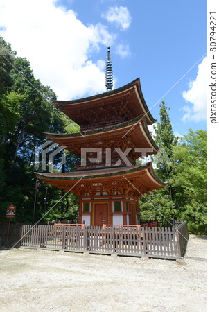 Ryosenji Temple Three-Story Pagoda, Nara City, Nara Prefecture 80794221