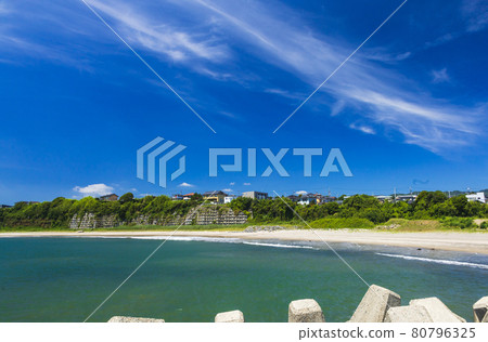 Coast near Aise Port Coast near Aise Port 80796325
