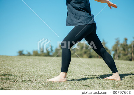 Yoga Warrior Pose Yoga Warrior Pose 80797608