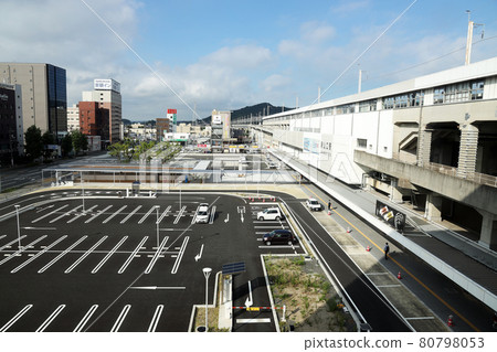 Shin-Yamaguchi Station Station Square 80798053