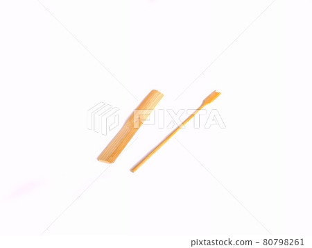 竹蜻蜓的形象 80798261