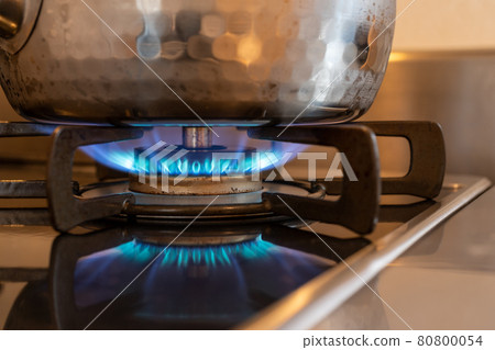 Snow pan heated by gas fire Snow pan heated by gas fire 80800054