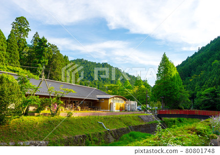 Road Station Sugihara Paper Village, Taka（兵庫縣高郡高町Tora）*作品評論部分的拍攝位置 80801748