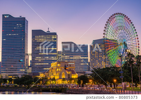 Yokohama Palette Town Landmark Tower Yokohama Air Cabin Sky Night Evening Sea Date Bashamichi 80805373