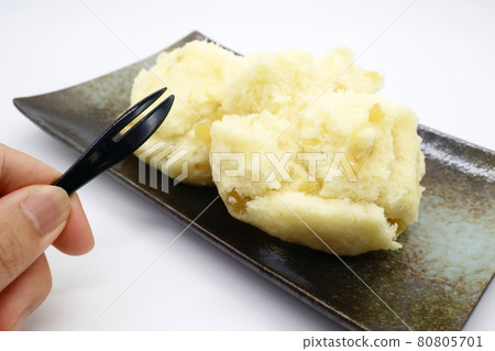 Steamed bread of sweet potato 80805701